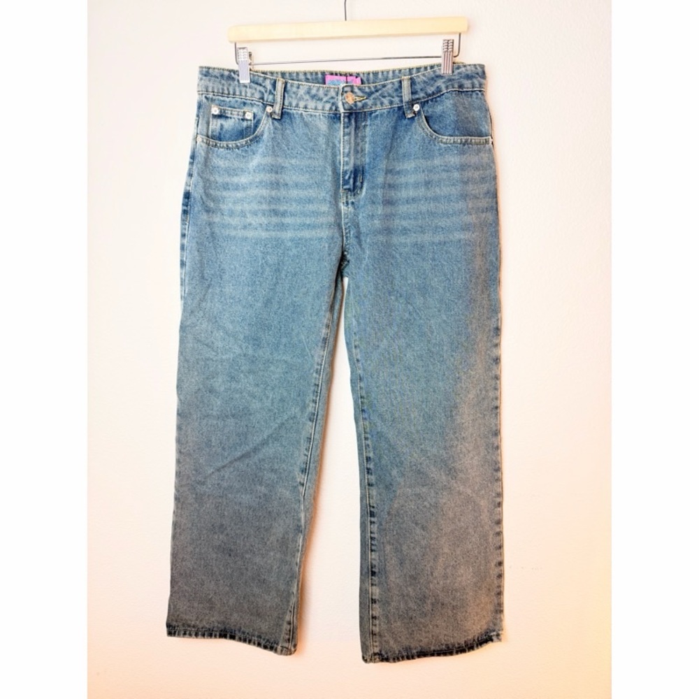 Edikted Leopard Heart Low Rise Baggy Jeans Women’s XL NWT - Picture 3 of 10